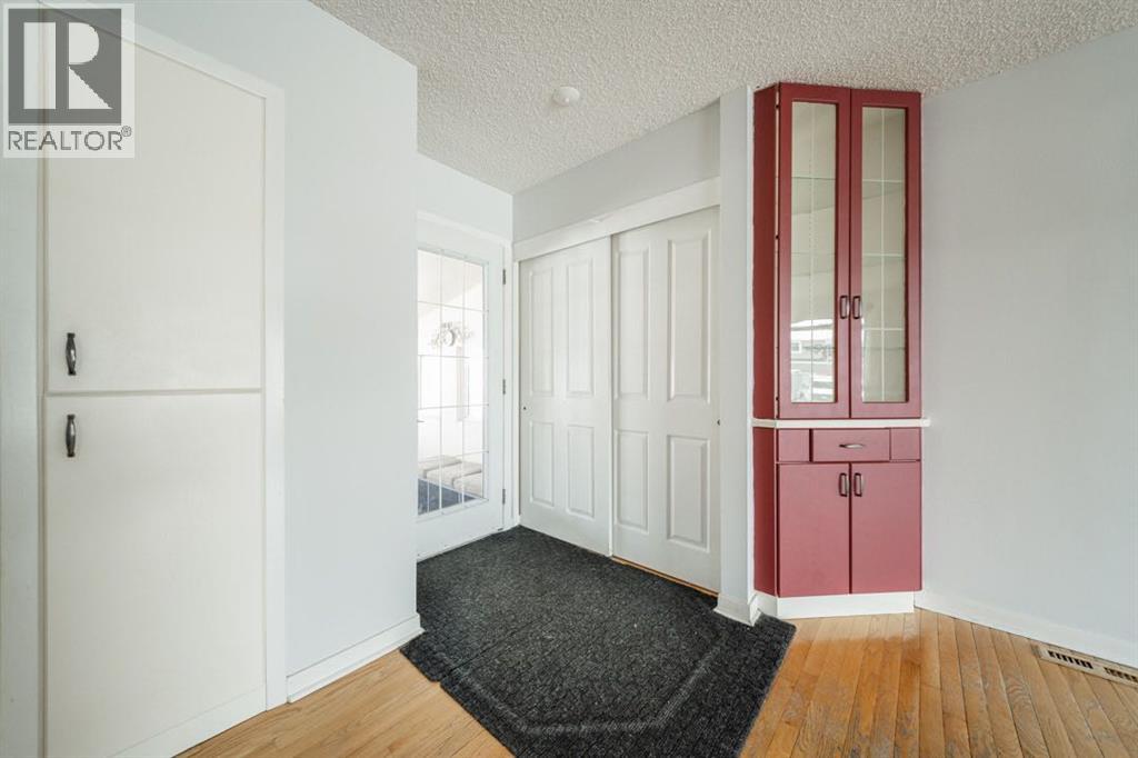 106 Becker Crescent, Fort Mcmurray, Alberta  T9K 1M7 - Photo 16 - A2295786