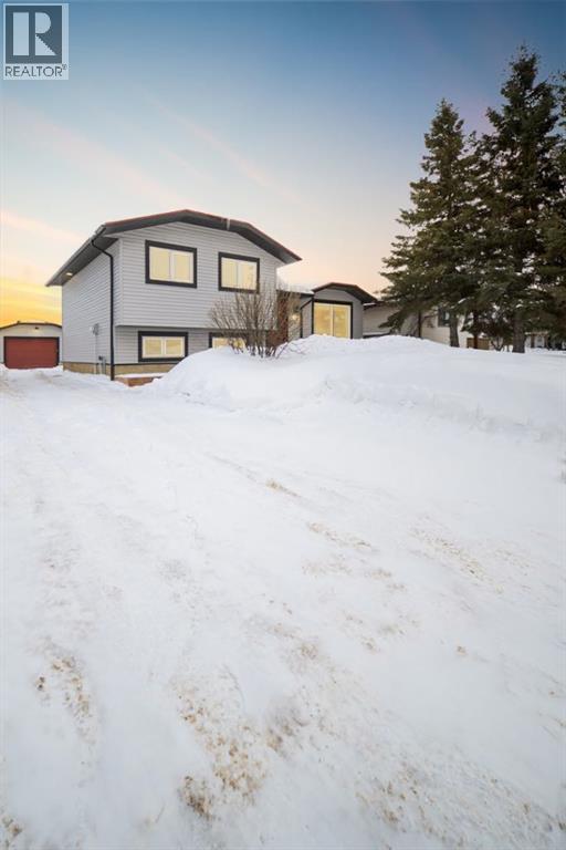 106 Becker Crescent, Fort Mcmurray, Alberta  T9K 1M7 - Photo 43 - A2295786