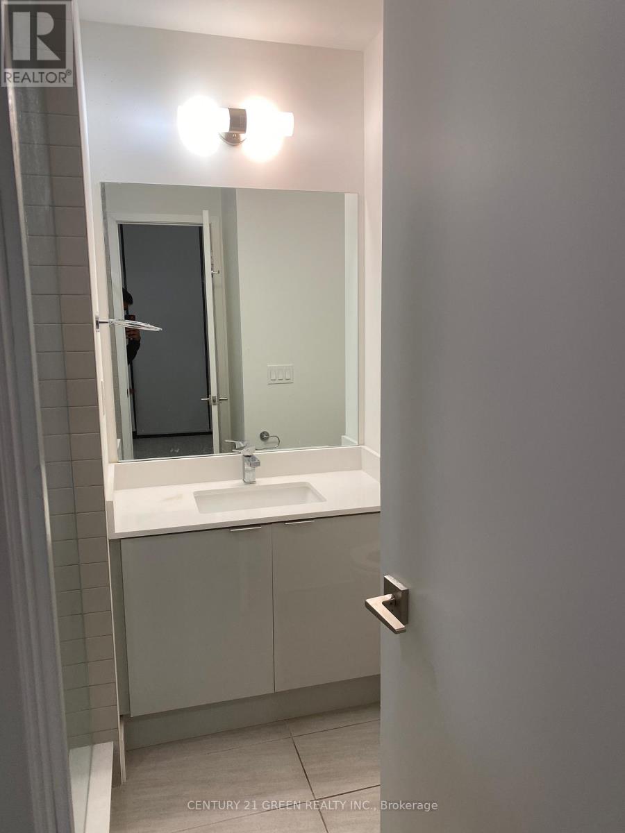 601 - 2916 Highway 7 Road, Vaughan, Ontario  L4K 2M7 - Photo 10 - N12985276