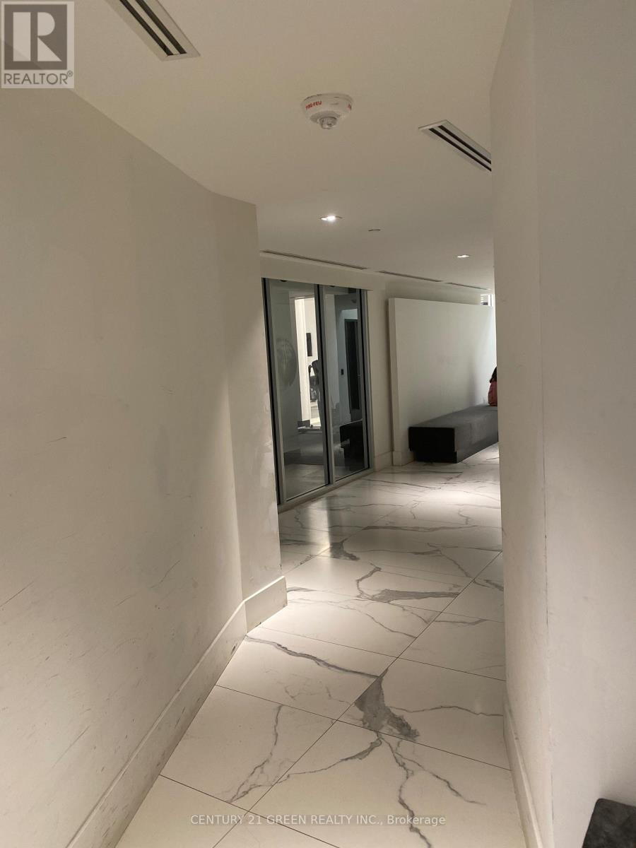 601 - 2916 Highway 7 Road, Vaughan, Ontario  L4K 2M7 - Photo 22 - N12985276