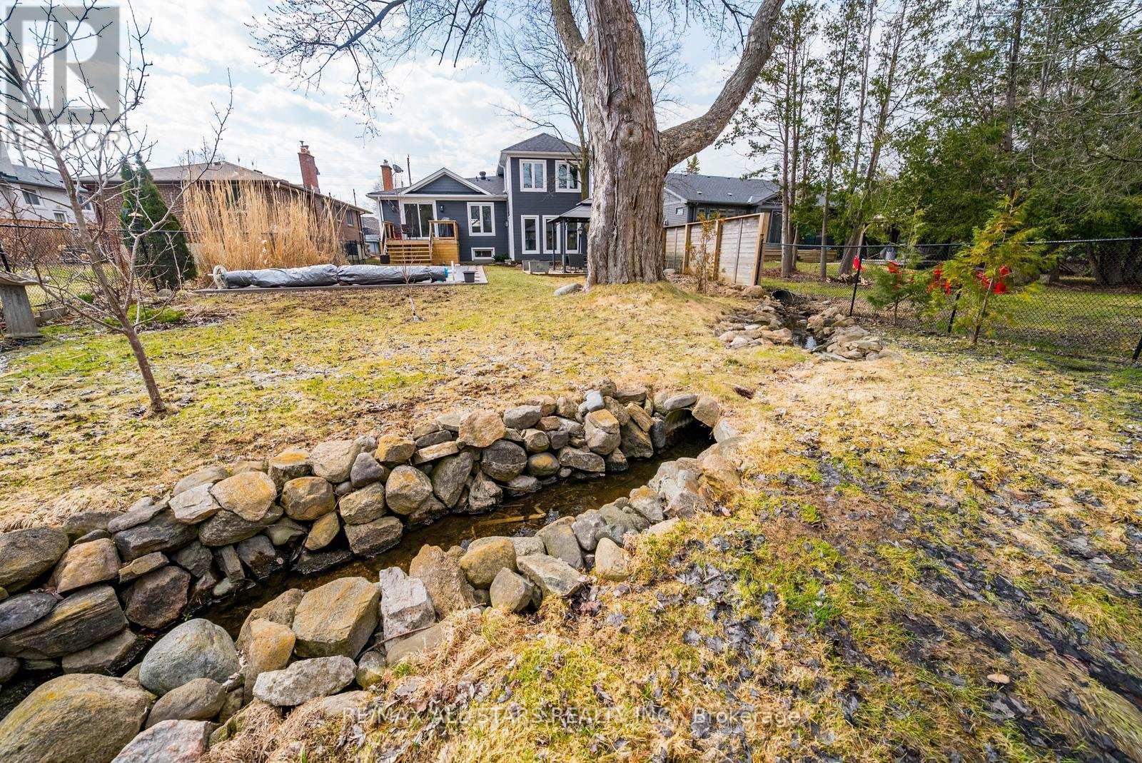 91 Manitoba Street, Whitchurch-Stouffville, Ontario  L4A 4T3 - Photo 47 - N12985314