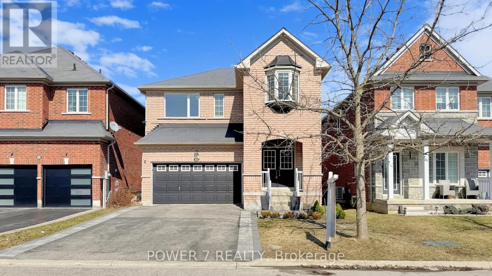 45 LOST POND CRESCENT, Whitchurch-Stouffville, Ontario