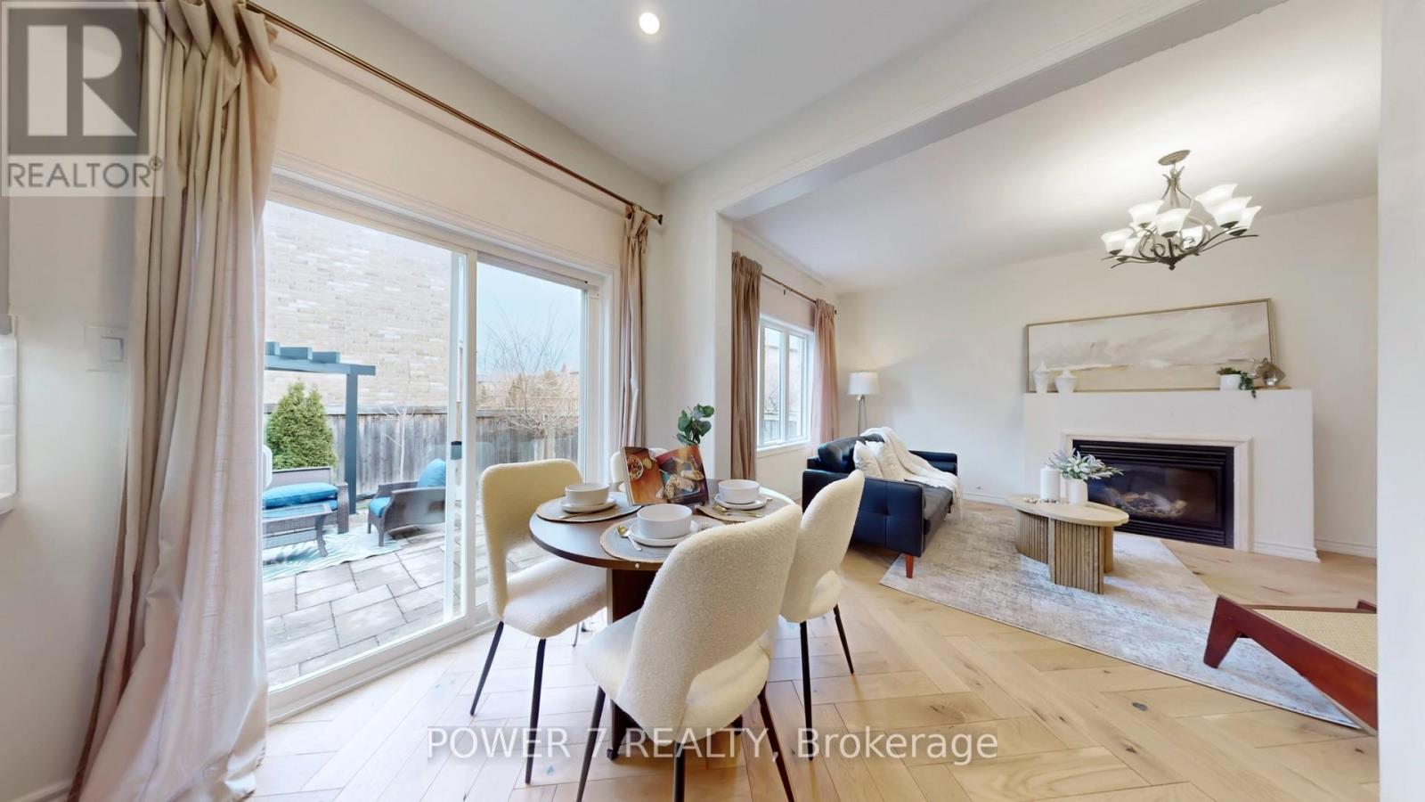 45 Lost Pond Crescent, Whitchurch-Stouffville, Ontario  L4A 0R4 - Photo 14 - N12985358