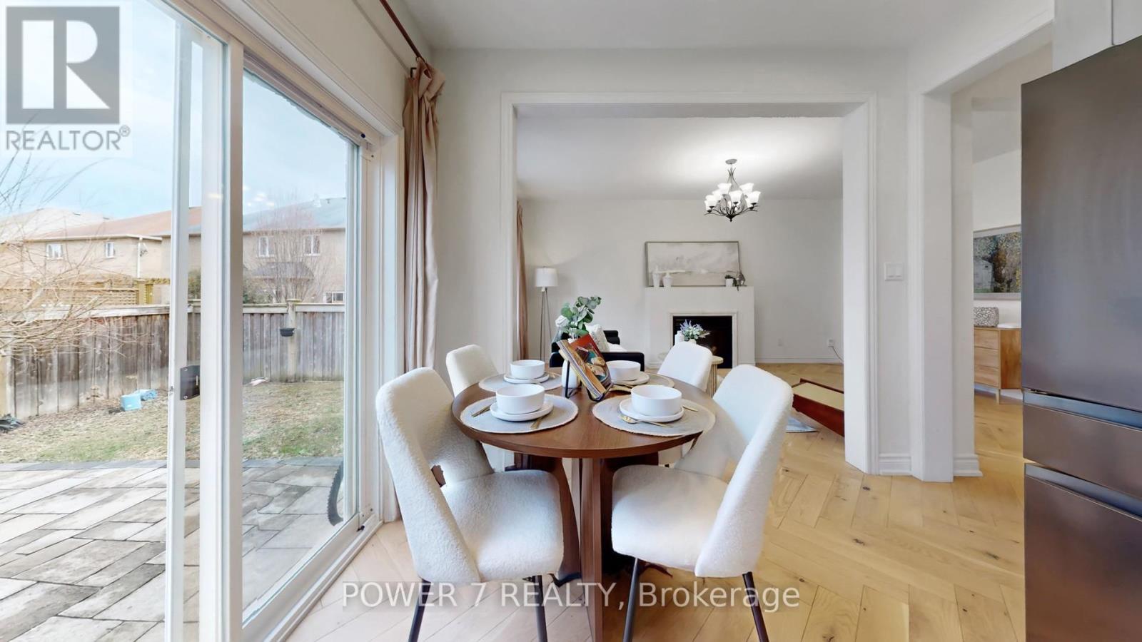 45 Lost Pond Crescent, Whitchurch-Stouffville, Ontario  L4A 0R4 - Photo 15 - N12985358