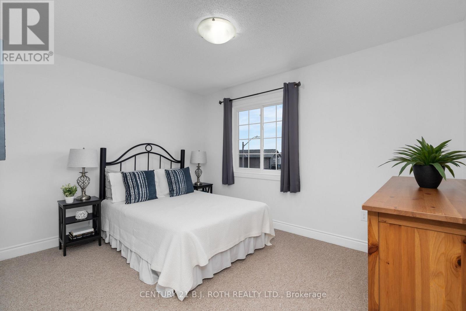 15 Kodiak Terrace, Barrie, Ontario  L9J 0J4 - Photo 16 - S12985376