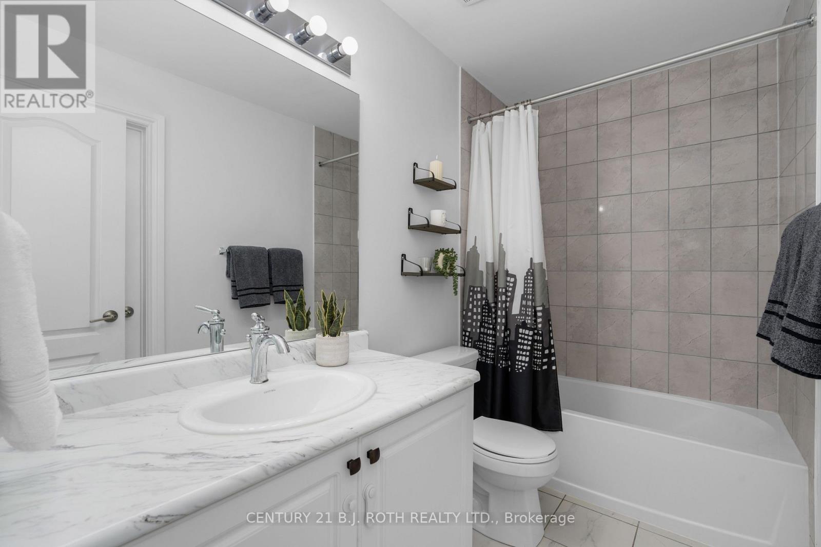 15 Kodiak Terrace, Barrie, Ontario  L9J 0J4 - Photo 18 - S12985376