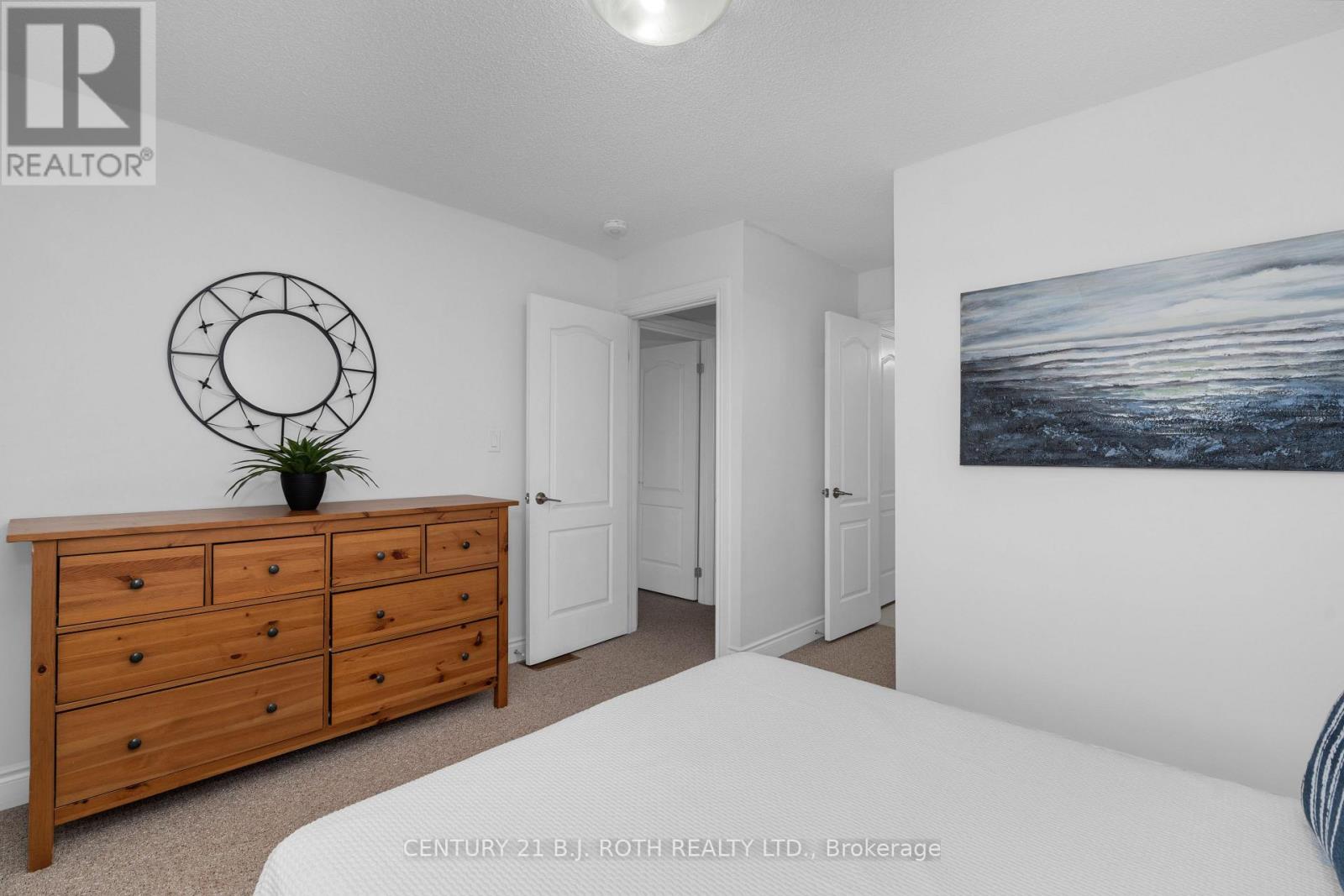 15 Kodiak Terrace, Barrie, Ontario  L9J 0J4 - Photo 19 - S12985376