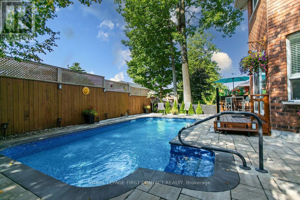 13 Irwin Drive, Barrie, Ontario  L4N 7A6 - Photo 32 - S12985380