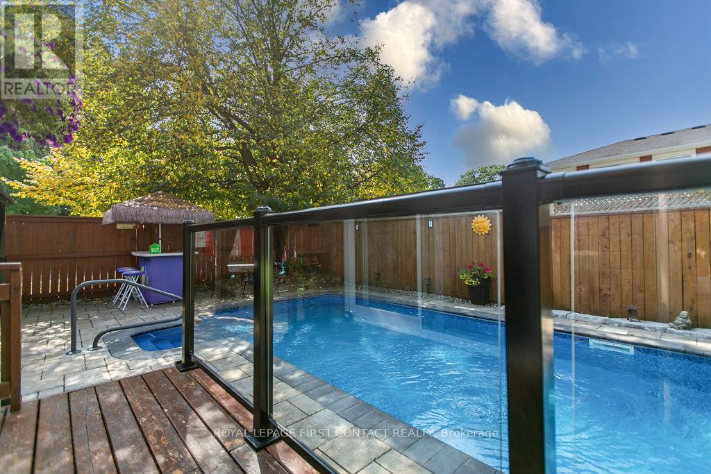 13 Irwin Drive, Barrie, Ontario  L4N 7A6 - Photo 34 - S12985380