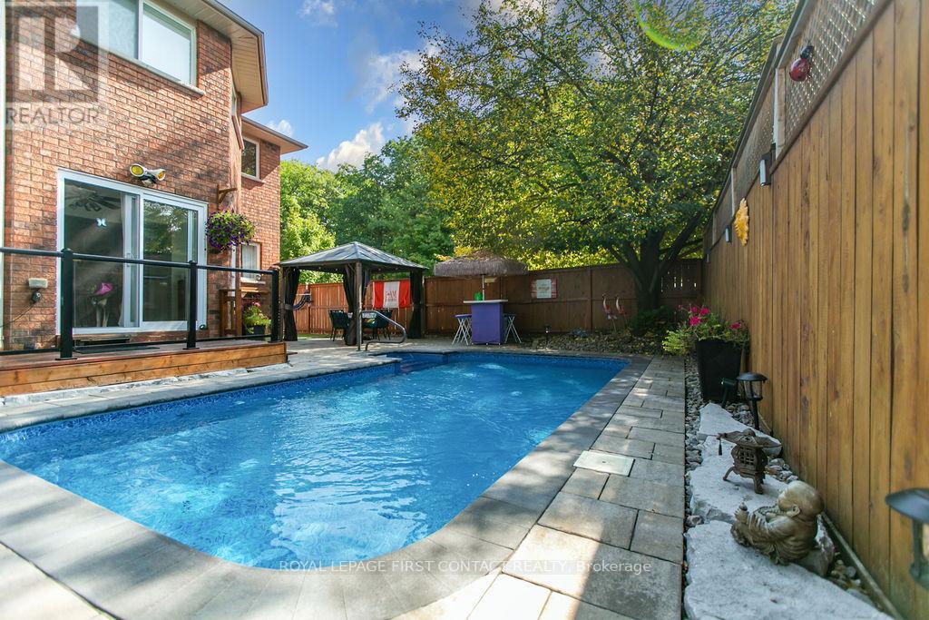 13 Irwin Drive, Barrie, Ontario  L4N 7A6 - Photo 37 - S12985380