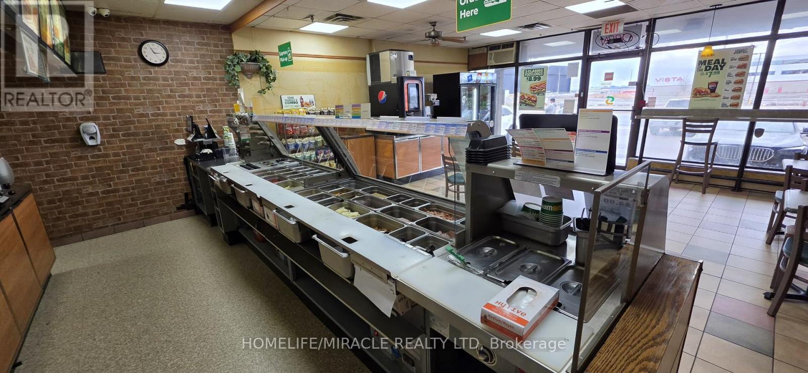 6465 Airport Road, Mississauga, Ontario  L4V 1E4 - Photo 6 - W12985270