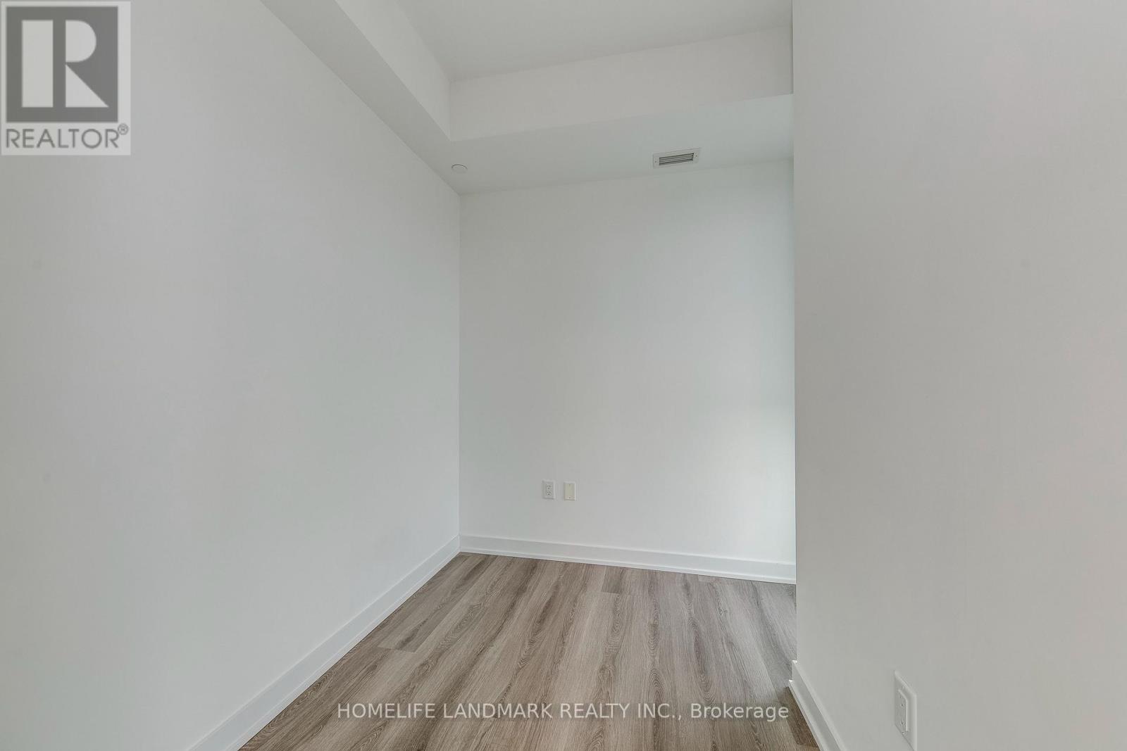 2304 - 3883 Quartz Road, Mississauga, Ontario  L5B 0M4 - Photo 17 - W12985286