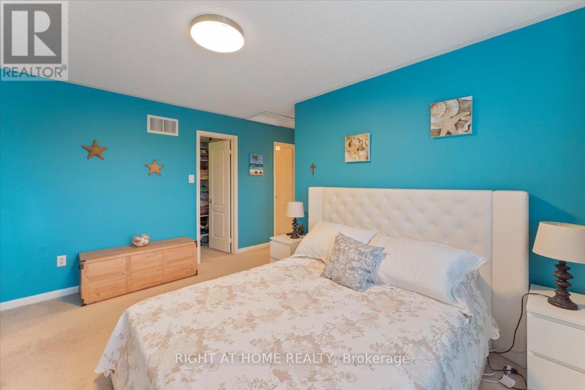 2356 Proudfoot Trail, Oakville, Ontario  L6M 3Y2 - Photo 14 - W12985308