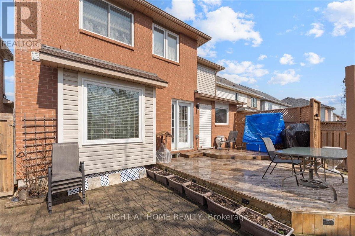 2356 Proudfoot Trail, Oakville, Ontario  L6M 3Y2 - Photo 19 - W12985308