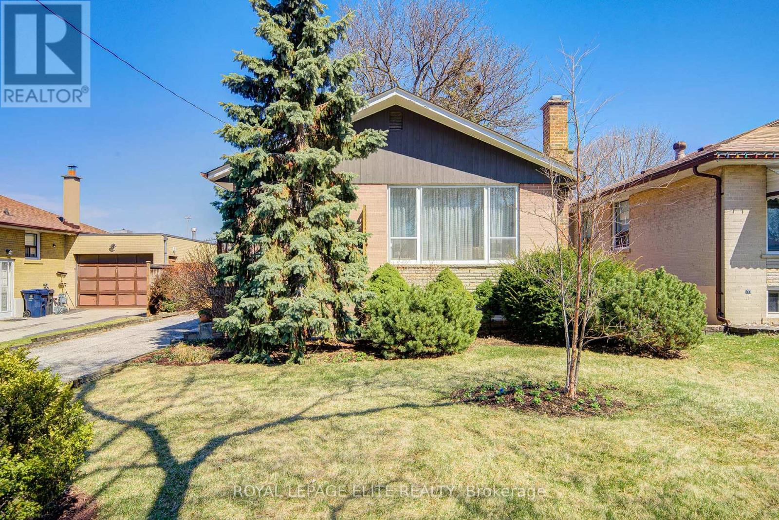 Unknown Address, ,    - Photo 2 - W12985328