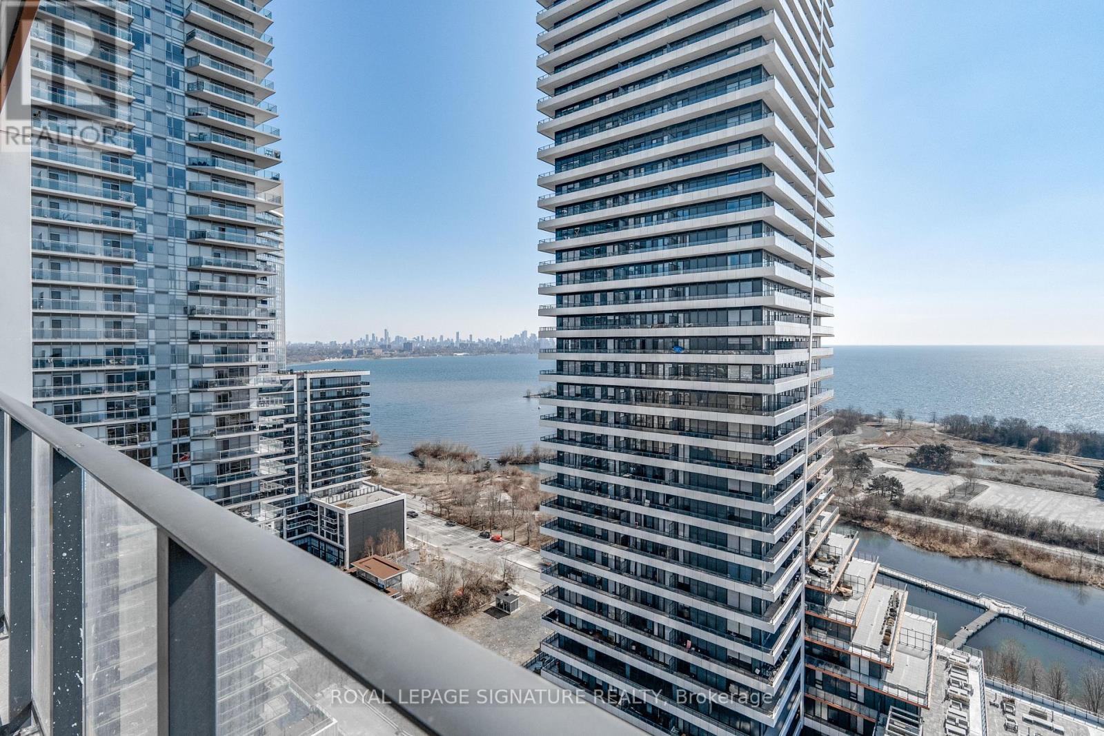 2018 - 30 Shore Breeze Drive, Toronto, Ontario  M8V 0J1 - Photo 11 - W12985350