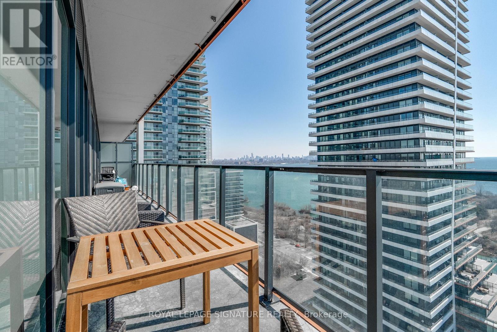 2018 - 30 Shore Breeze Drive, Toronto, Ontario  M8V 0J1 - Photo 15 - W12985350
