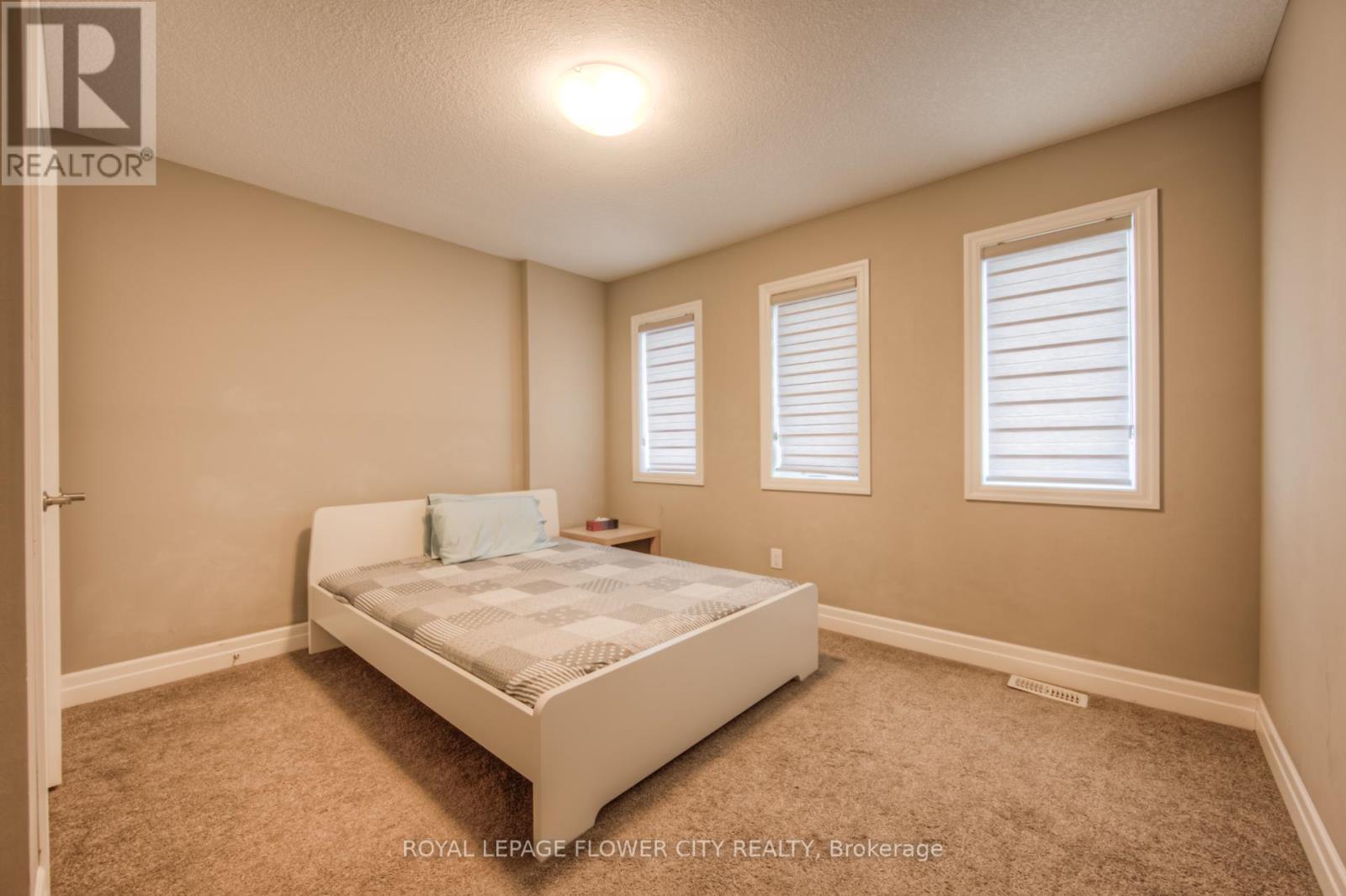 43 Pondcliffe Drive, Kitchener, Ontario  N2R 0B5 - Photo 28 - X12985330