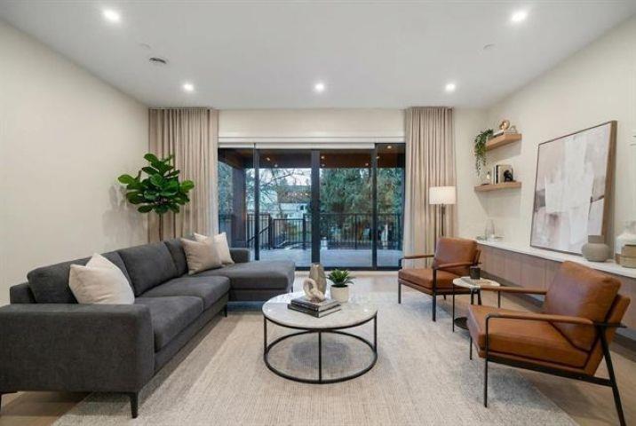 14206 North Bluff Road, White Rock, British Columbia  V4B 3C4 - Photo 6 - R3109885