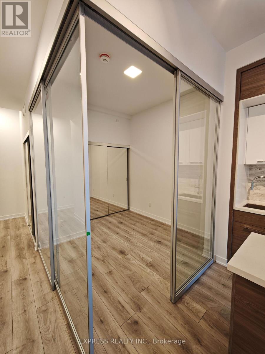 1109 - 29 Green Trail Court, Toronto, Ontario  M2K 0J9 - Photo 6 - C12982734