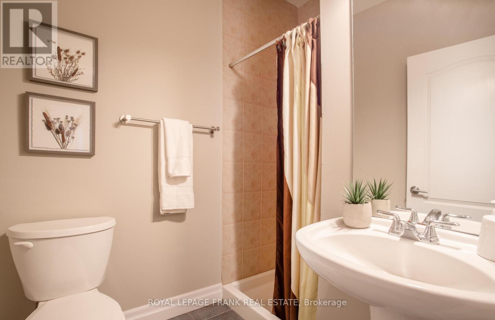 905 - 44 Bond Street W, Oshawa, Ontario  L1G 6R2 - Photo 30 - E12985384