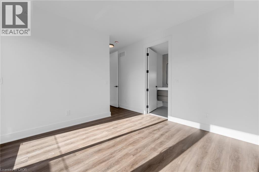 146 Everett Common, St. Catharines, Ontario  L2P 0G8 - Photo 13 - 40819160