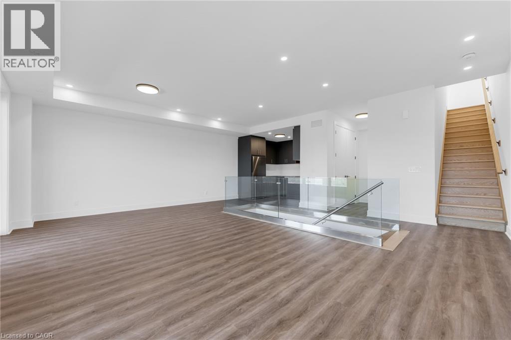 146 Everett Common, St. Catharines, Ontario  L2P 0G8 - Photo 3 - 40819160