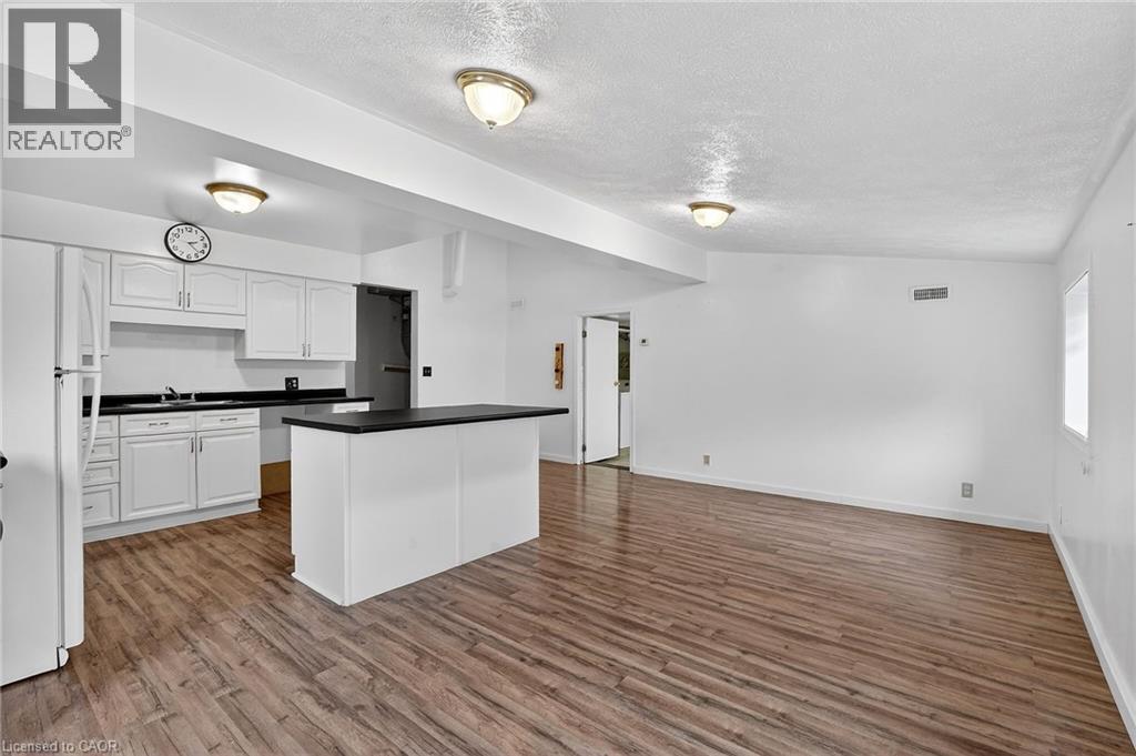 93 Walnut Street, Brantford, Ontario  N3T 1H3 - Photo 11 - 40813159