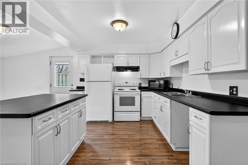 93 Walnut Street, Brantford, Ontario  N3T 1H3 - Photo 12 - 40813159