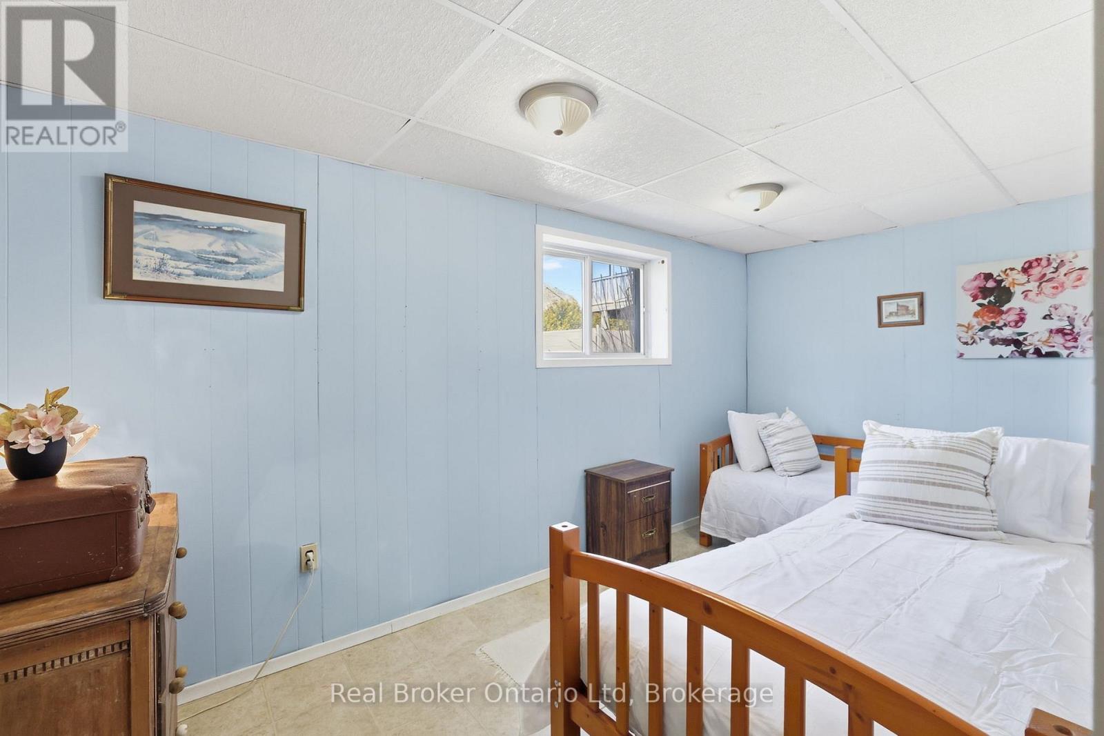 59 Grayview Drive, Grey Highlands, Ontario  N0C 1H0 - Photo 15 - X12985518