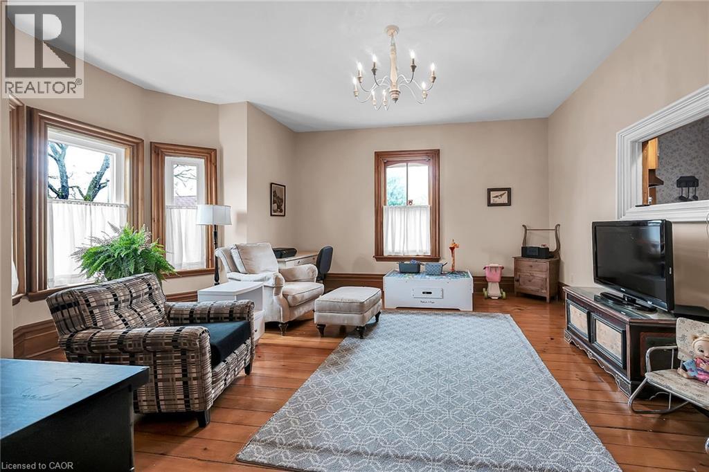 141 Mount Albion Road, Hamilton, Ontario  L8K 5S7 - Photo 8 - 40819815