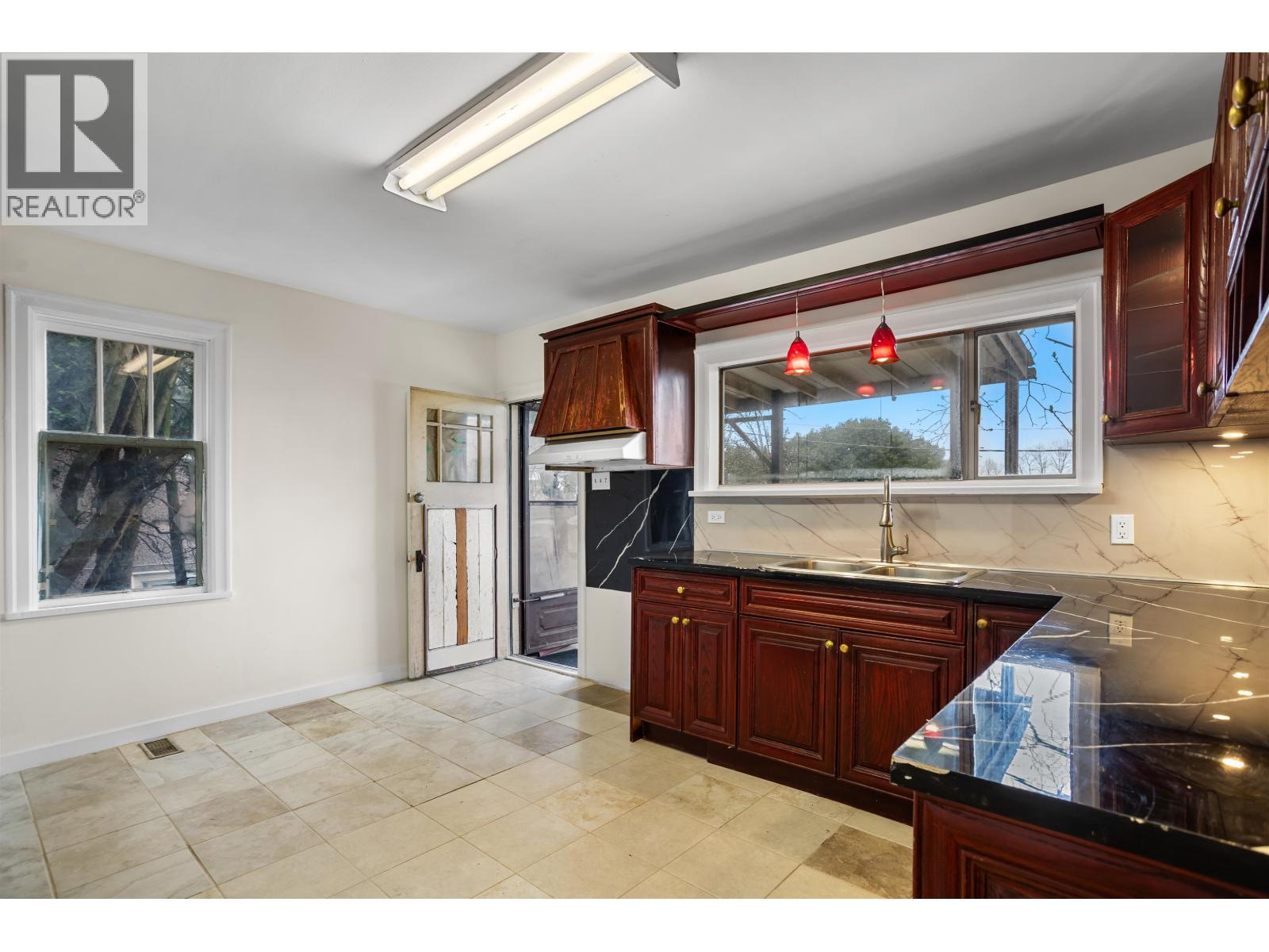 454 Rousseau Street, New Westminster, British Columbia  V3L 3R3 - Photo 17 - R3109448