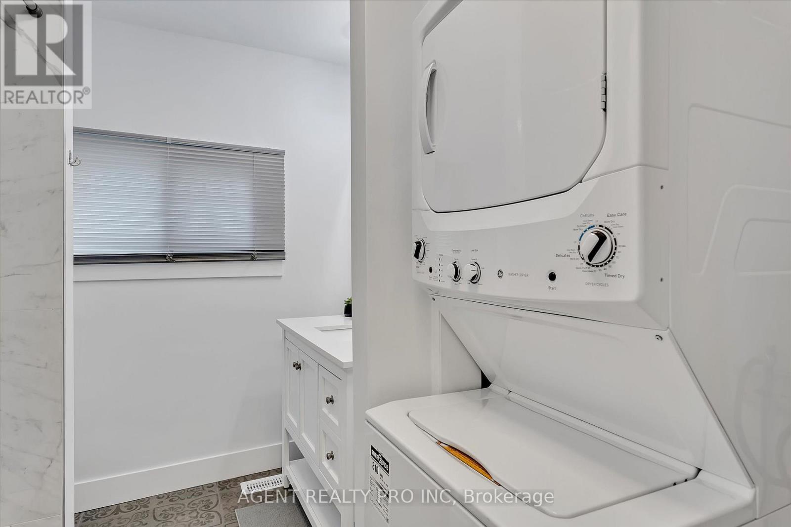 21 Oriole Road, Kawartha Lakes, Ontario  K0M 1N0 - Photo 22 - X12985456