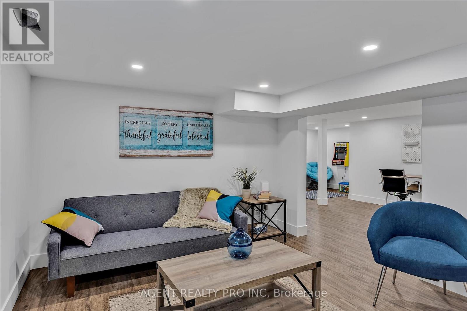 21 Oriole Road, Kawartha Lakes, Ontario  K0M 1N0 - Photo 25 - X12985456