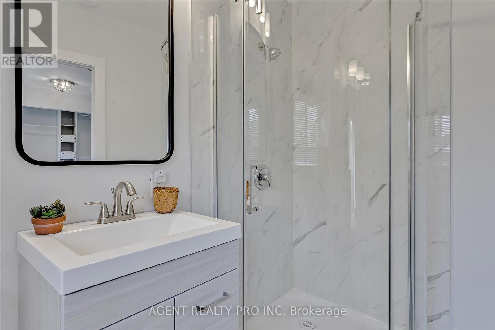 21 Oriole Road, Kawartha Lakes, Ontario  K0M 1N0 - Photo 30 - X12985456