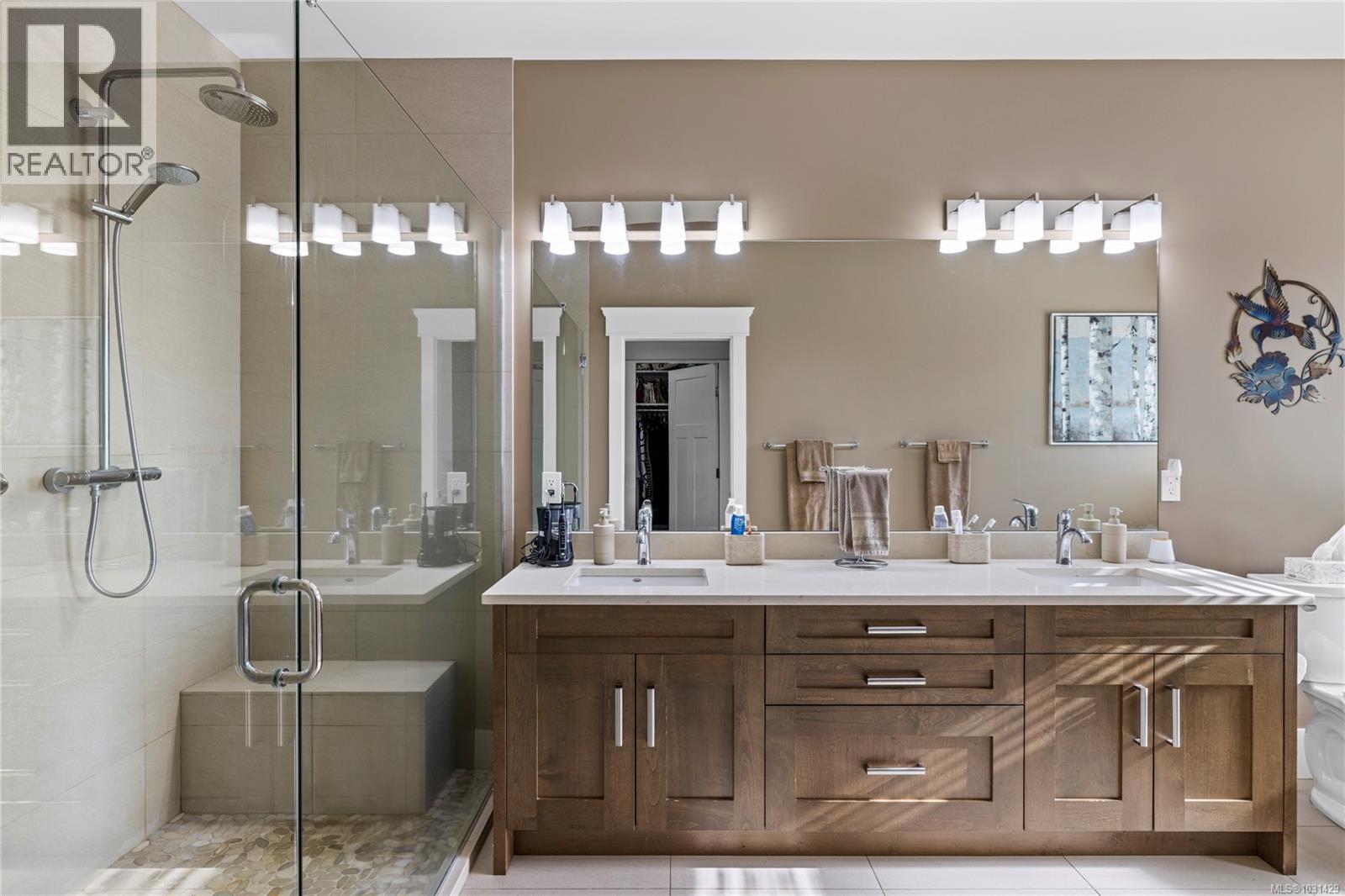 651 Eaglecrest Dr, Qualicum Beach, British Columbia  V9K 1E4 - Photo 10 - 1031429