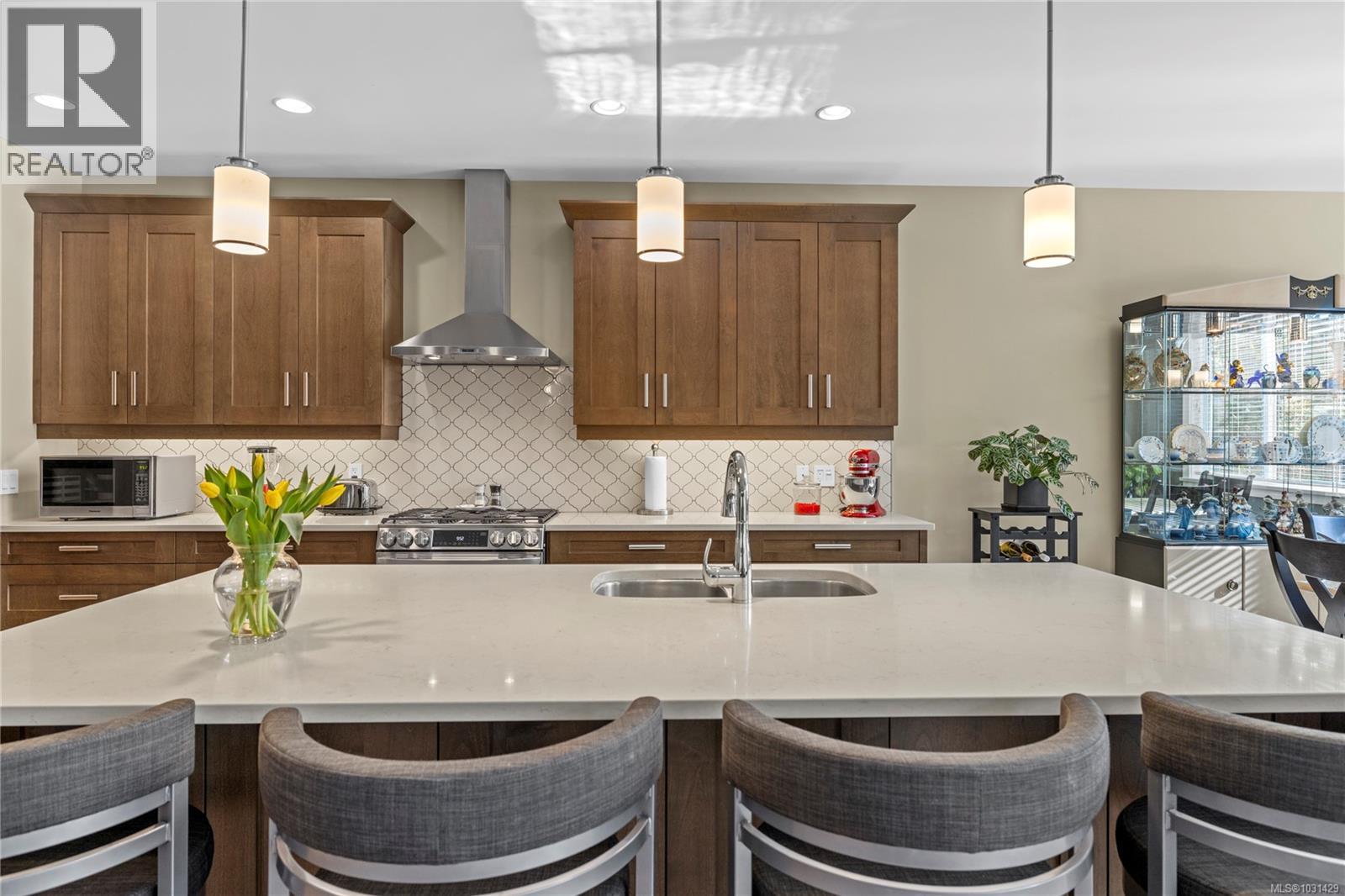 651 Eaglecrest Dr, Qualicum Beach, British Columbia  V9K 1E4 - Photo 28 - 1031429