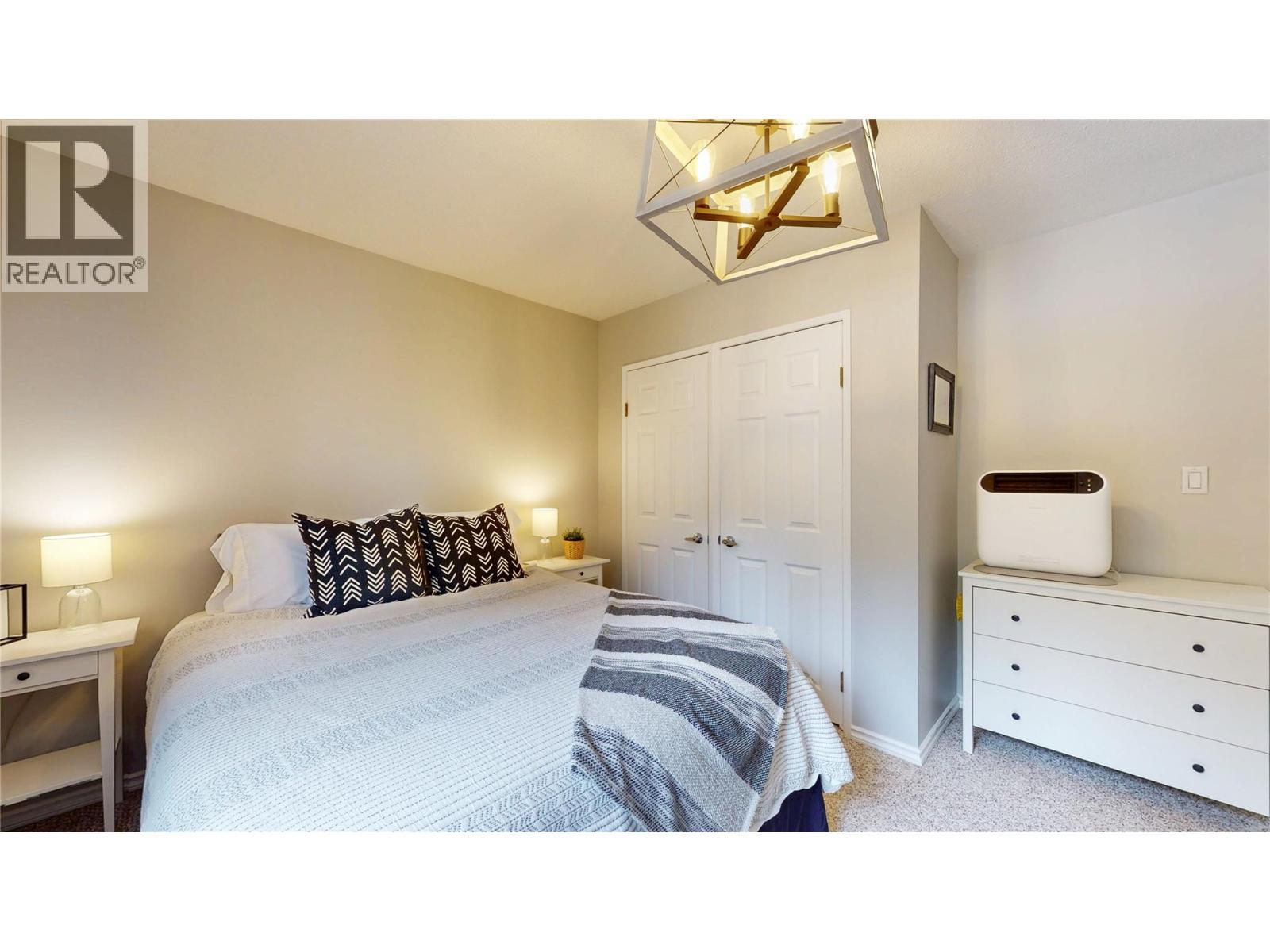 10219 Twin Bays Road, Twin Bays, British Columbia  V0B 1A1 - Photo 10 - 10382971