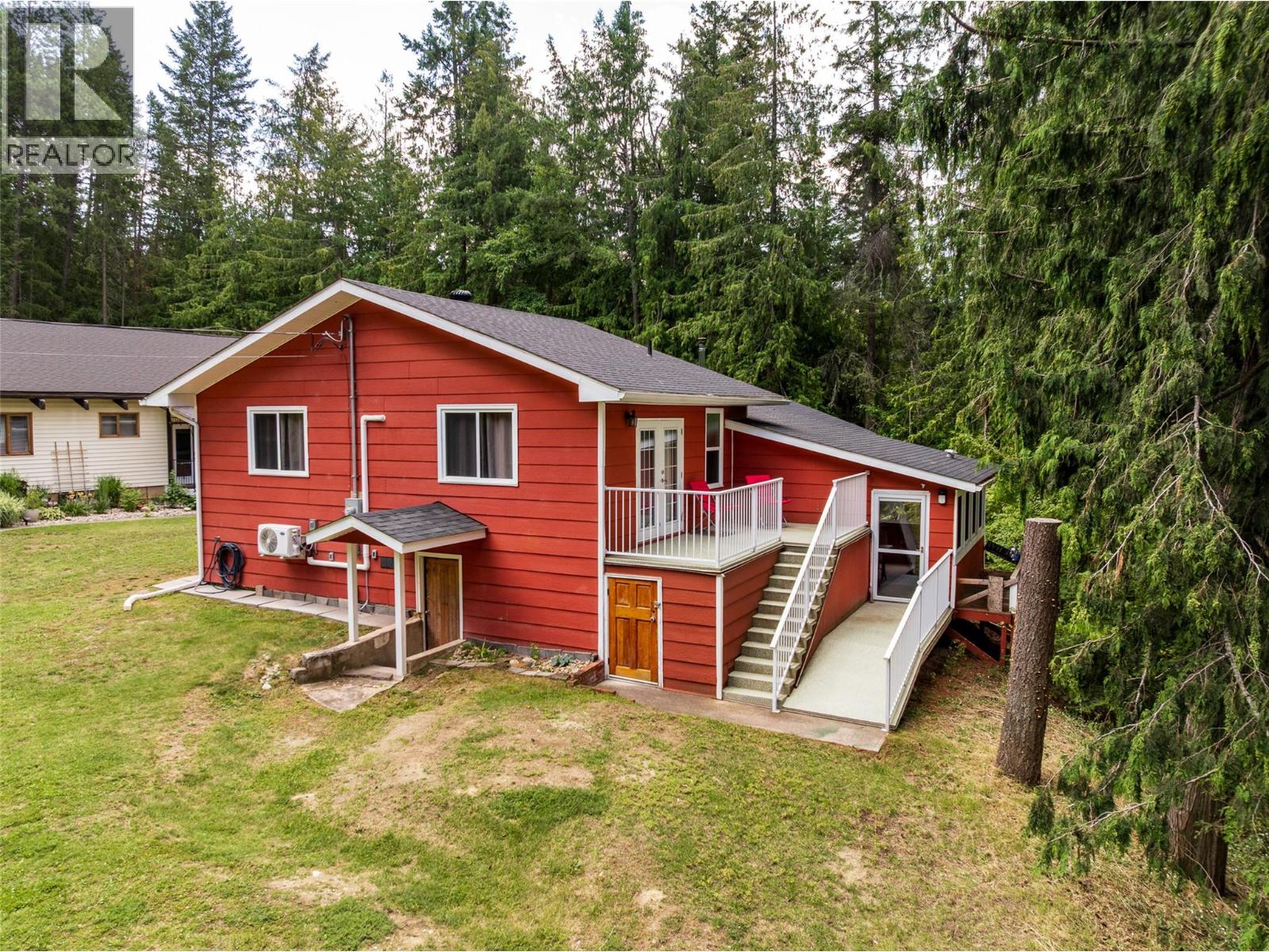 10219 Twin Bays Road, Twin Bays, British Columbia  V0B 1A1 - Photo 1 - 10382971