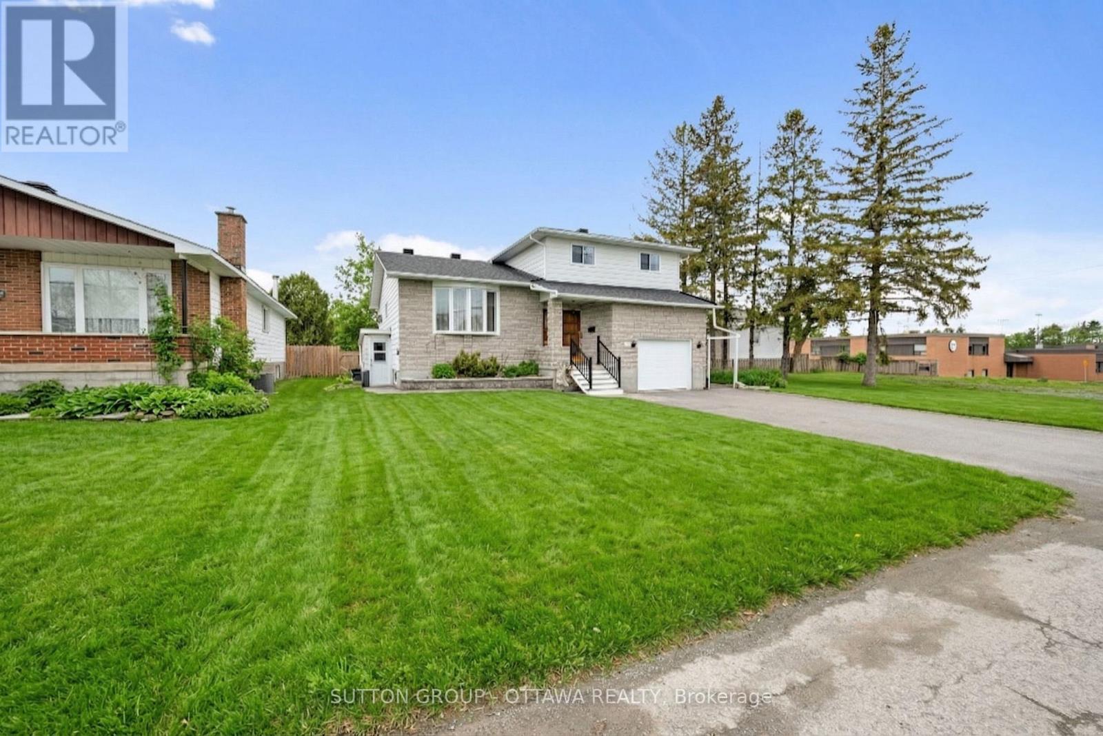 1112 ST PIERRE STREET, Ottawa, Ontario