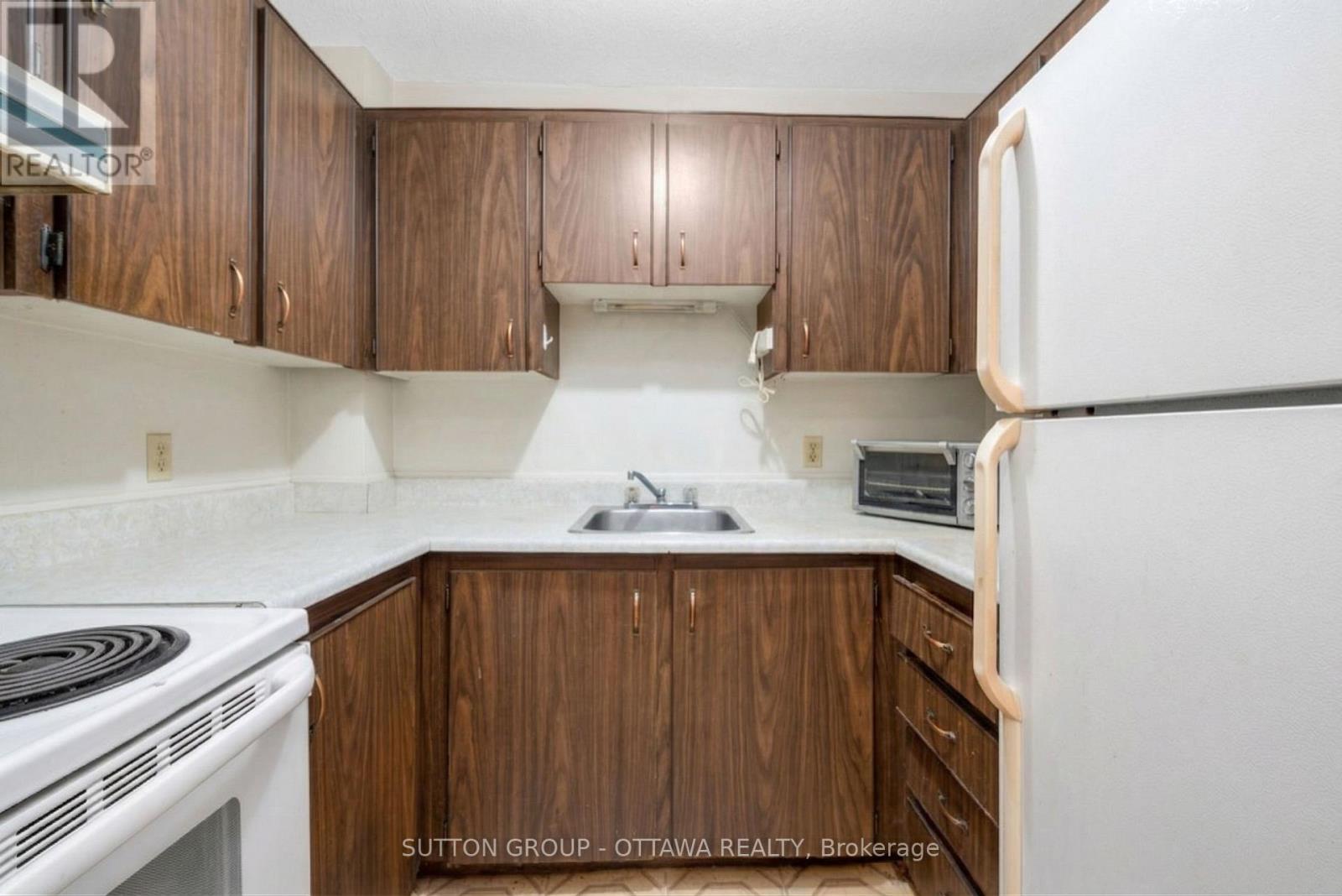 1112 St Pierre Street, Ottawa, Ontario  K1C 1L5 - Photo 22 - X12985406