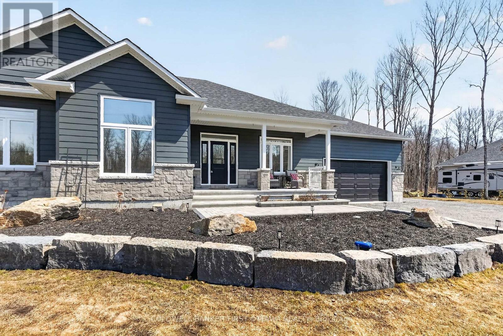 134 James Andrew Way, Beckwith, Ontario  K7C 4S7 - Photo 2 - X12985408