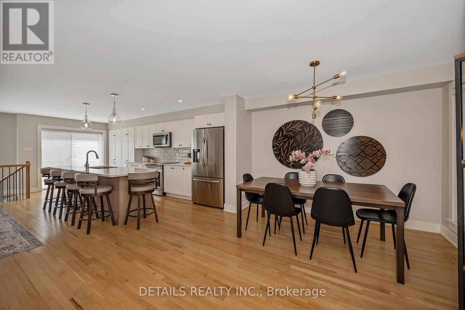 325 Proud Walk, Ottawa, Ontario  K2S 2L6 - Photo 6 - X12985430