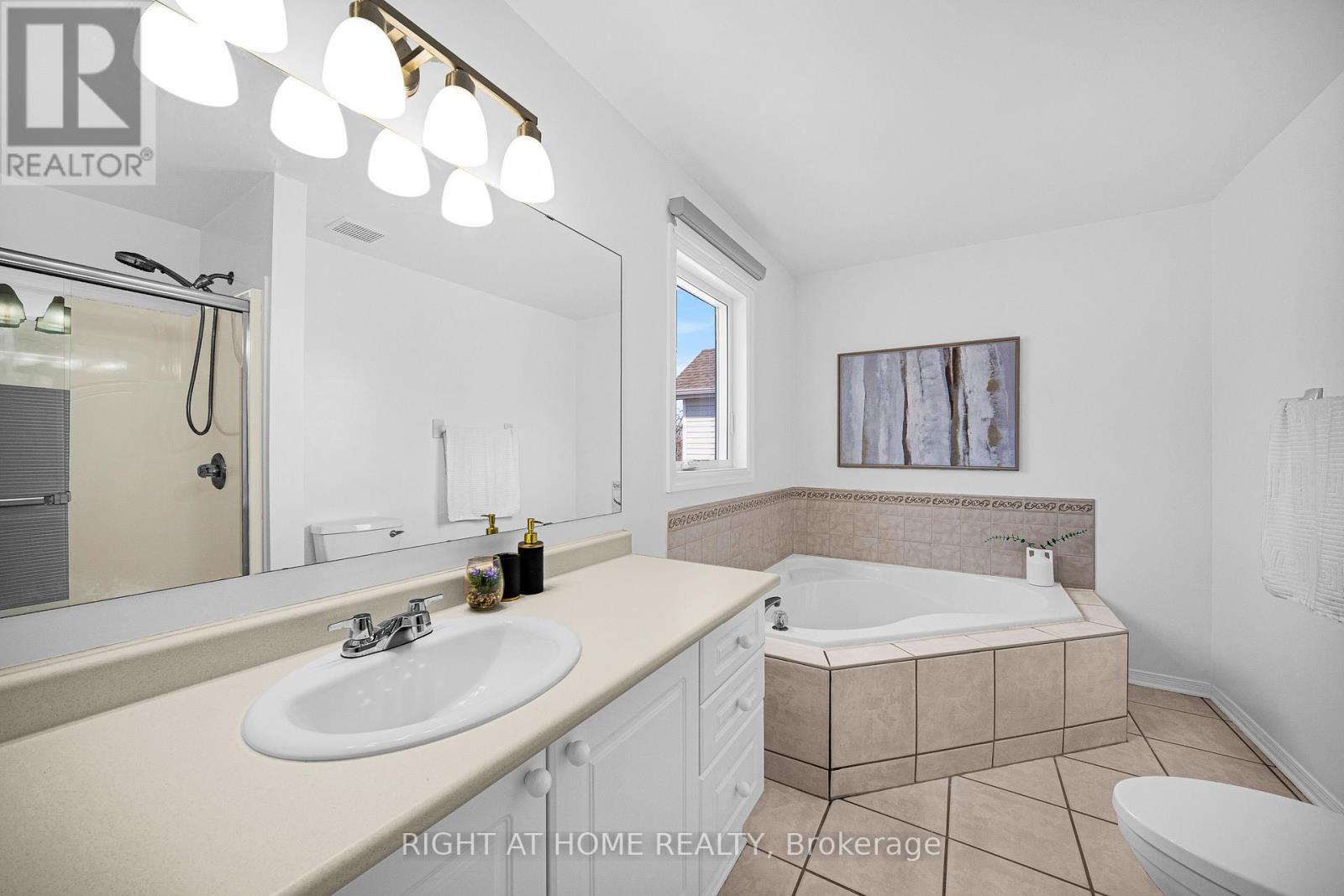 1566 Rumford Drive, Ottawa, Ontario  K4A 4C1 - Photo 20 - X12985496