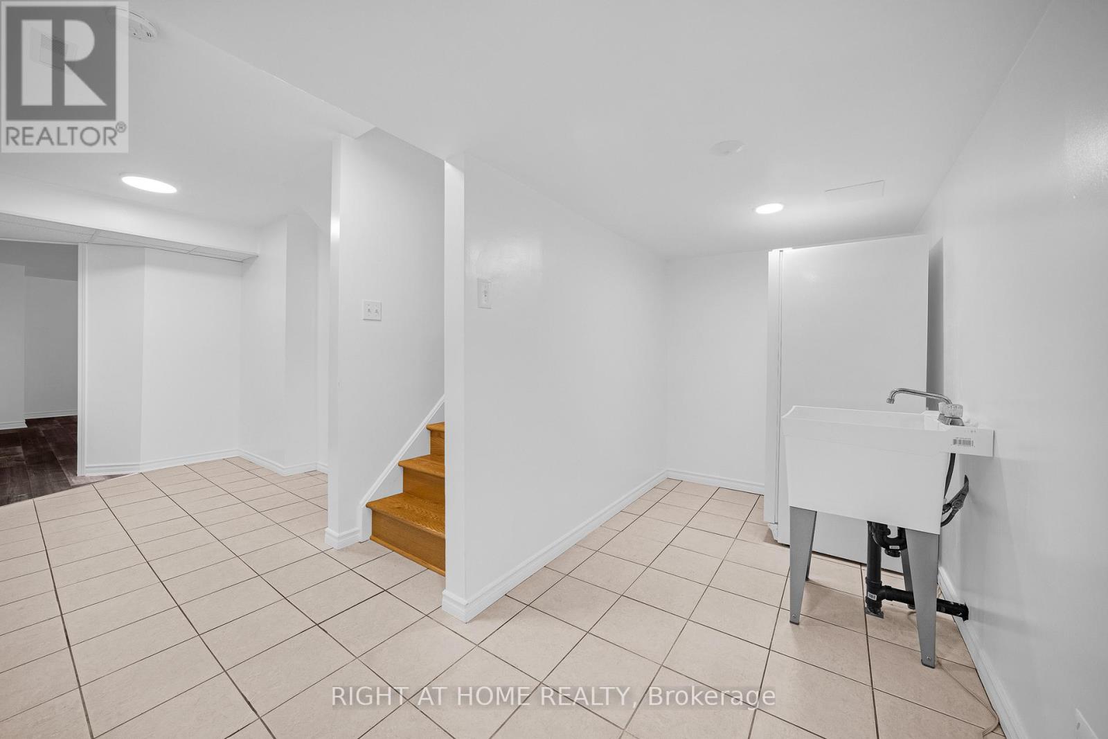 1566 Rumford Drive, Ottawa, Ontario  K4A 4C1 - Photo 28 - X12985496