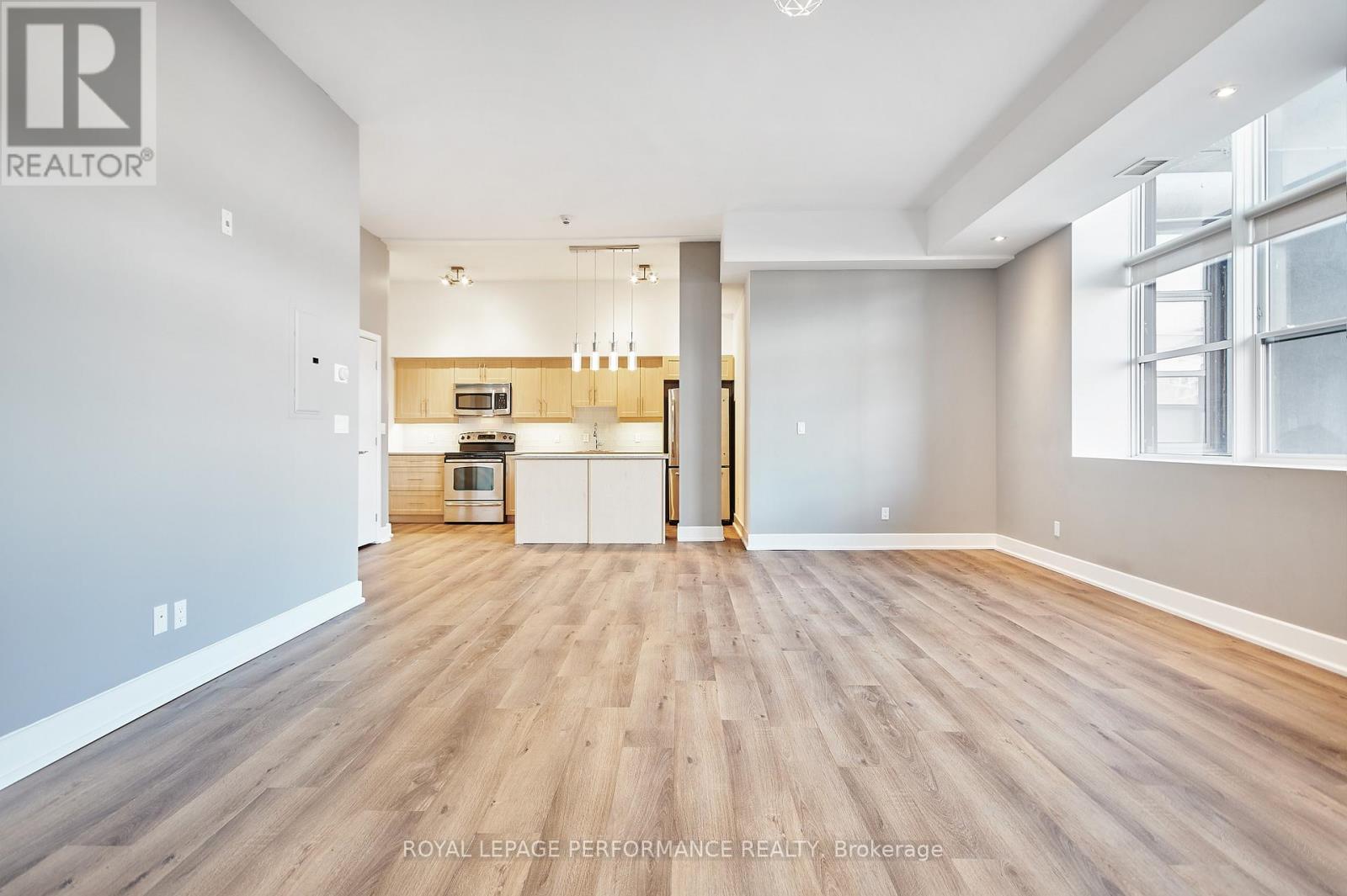 212 - 345 St Denis Street, Ottawa, Ontario  K1L 5J1 - Photo 11 - X12985536