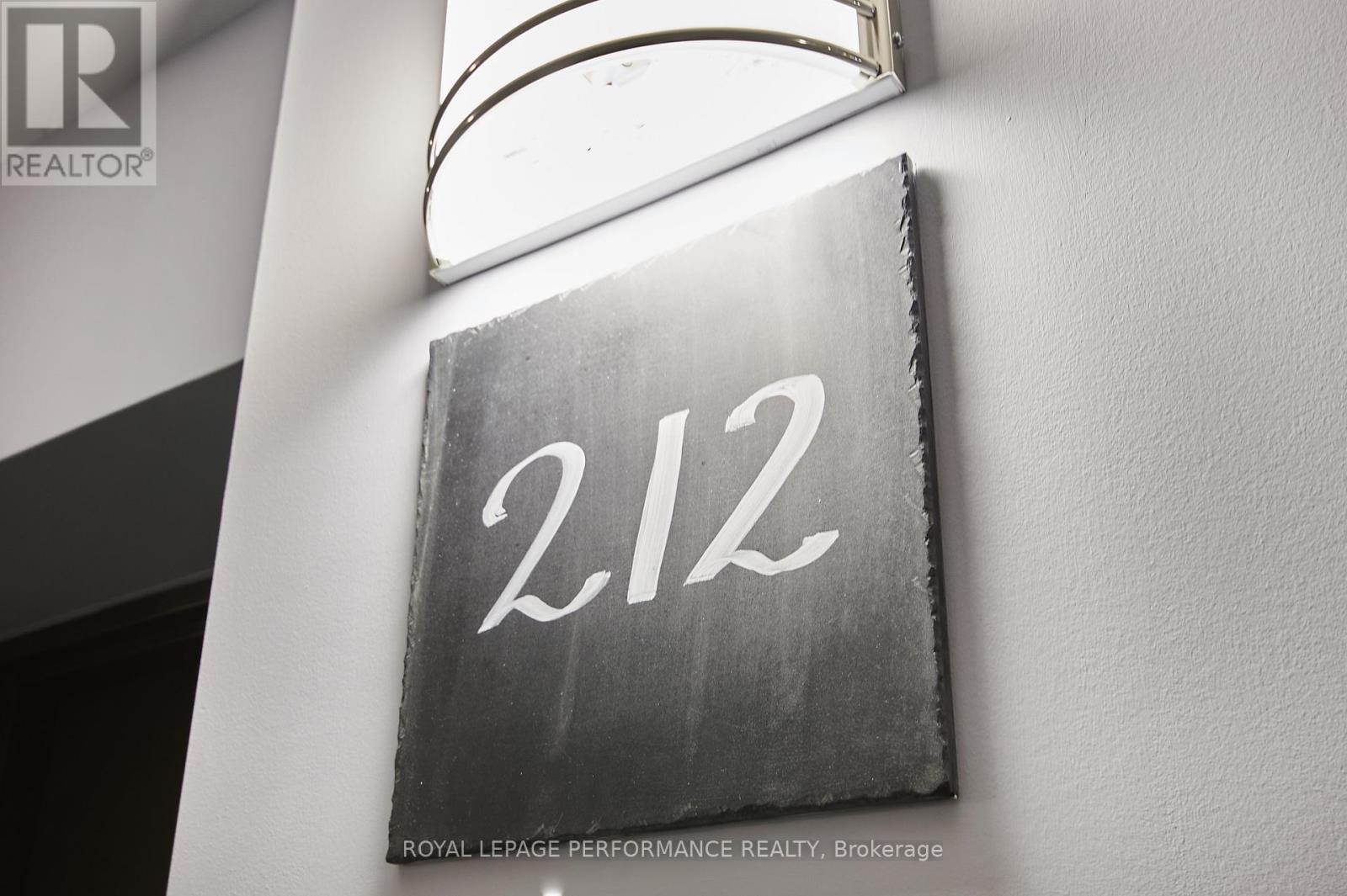 212 - 345 St Denis Street, Ottawa, Ontario  K1L 5J1 - Photo 2 - X12985536