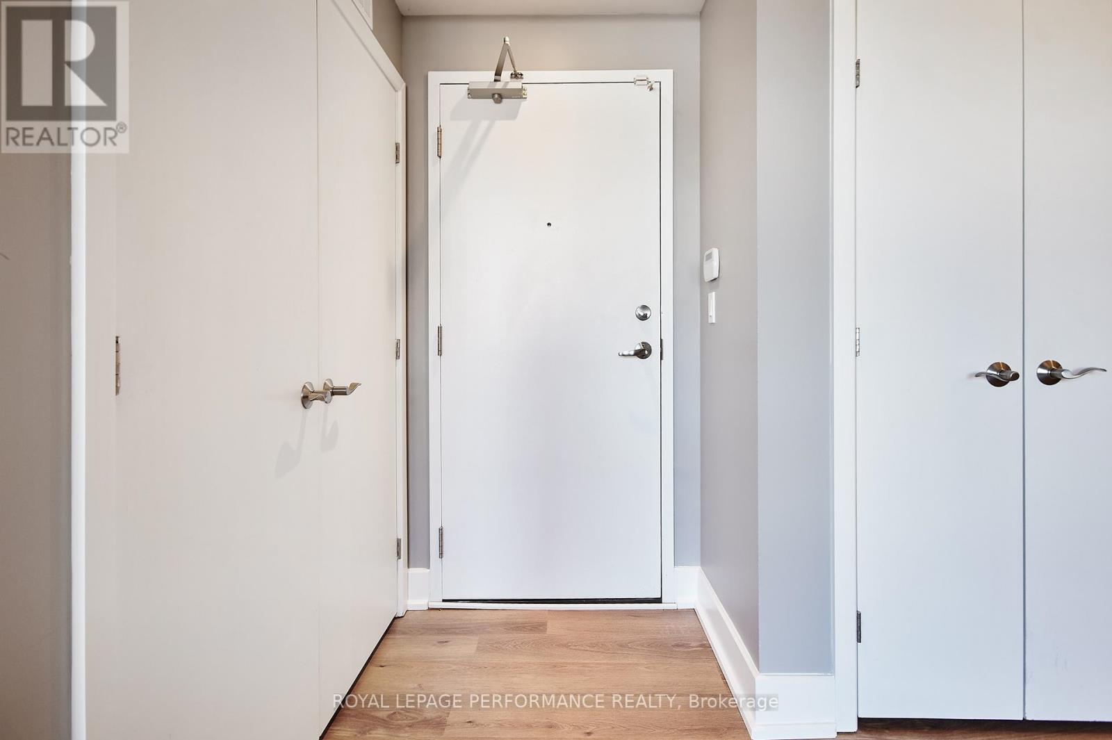 212 - 345 St Denis Street, Ottawa, Ontario  K1L 5J1 - Photo 4 - X12985536