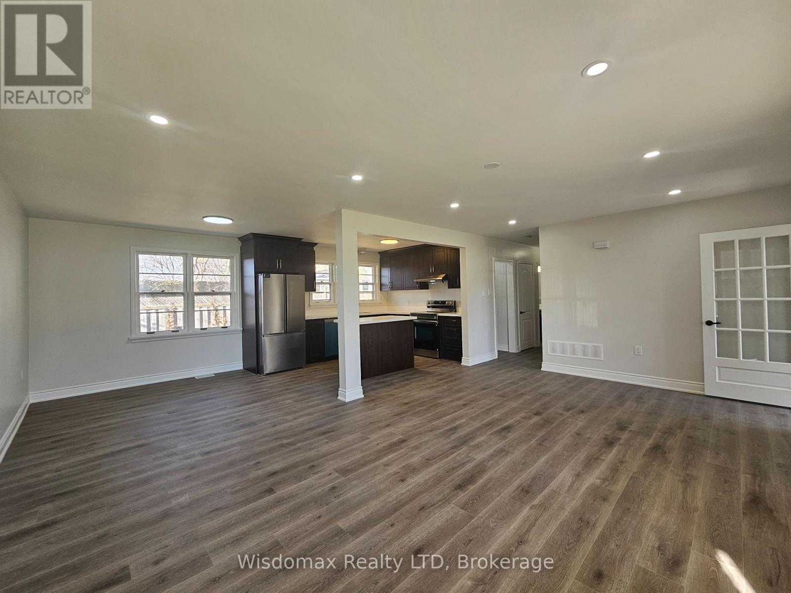 Upper Level - 5881 Britannia Crescent, Niagara Falls, Ontario  L2G 1C2 - Photo 6 - X12985424