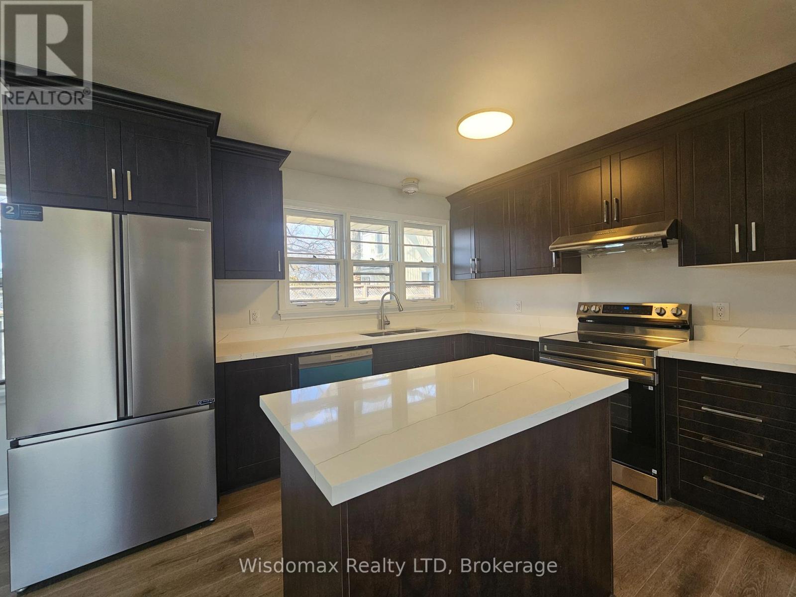 Upper Level - 5881 Britannia Crescent, Niagara Falls, Ontario  L2G 1C2 - Photo 8 - X12985424